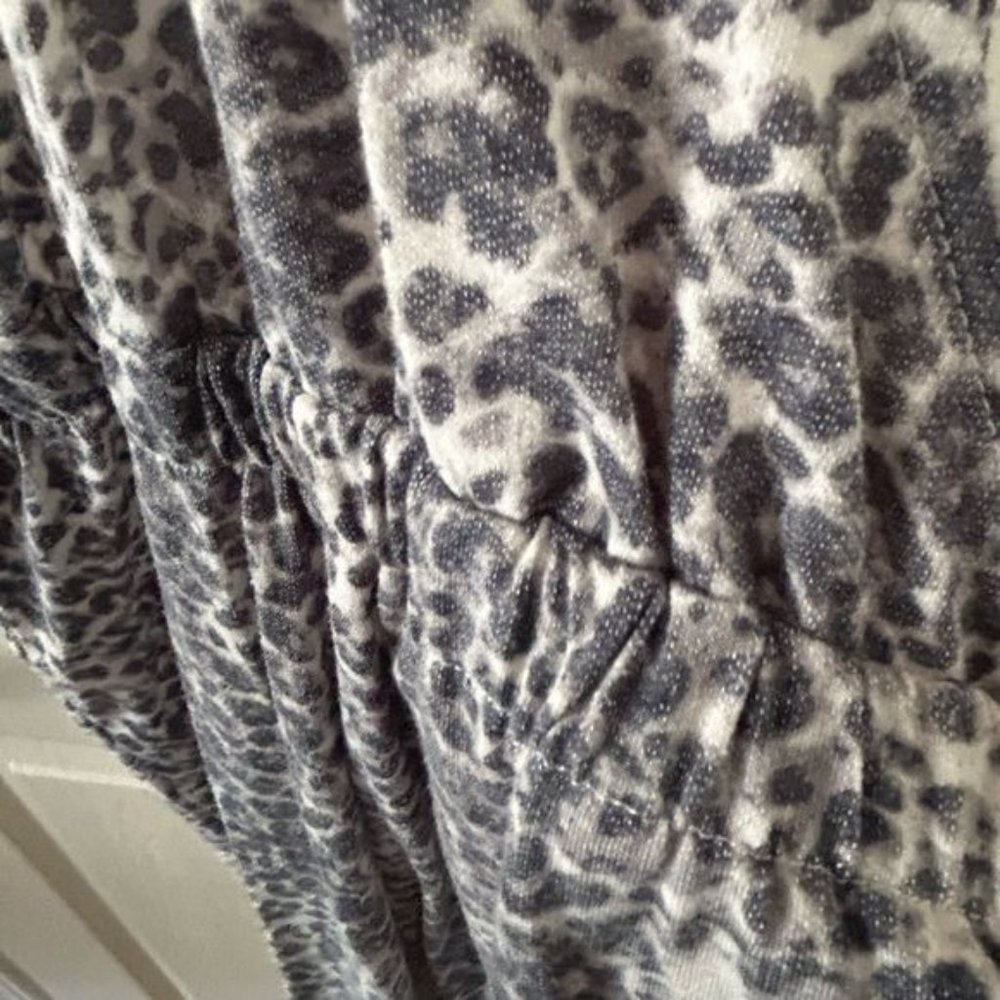 DayTrip Youth Leopard Jogger Overalls, Sz Medium - Picture 13 of 16
